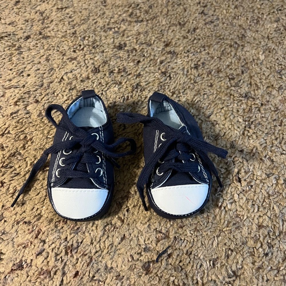 Baby Shoes 